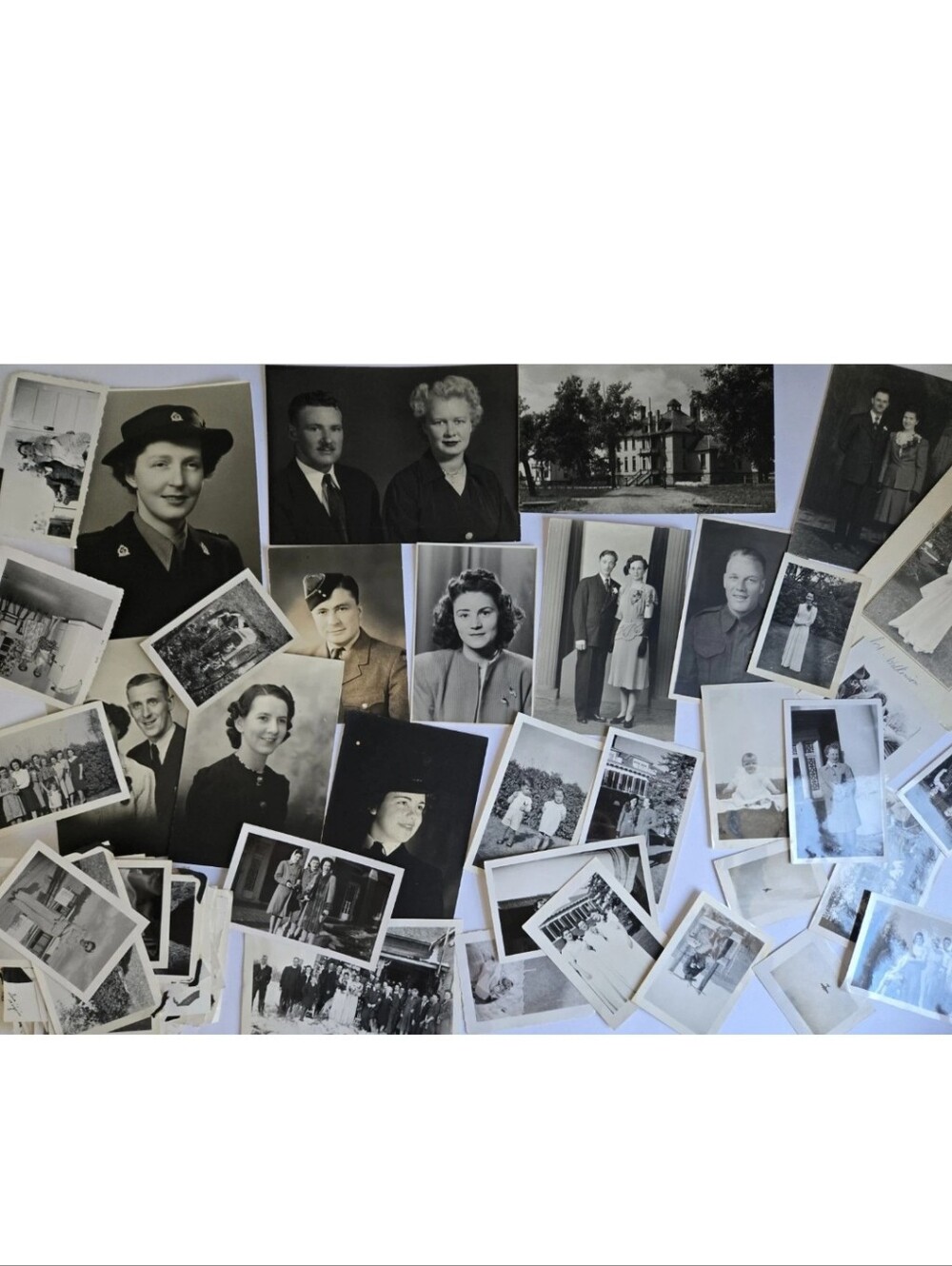 Photograph Photo Vintage Lot People 1940s 50s Earlier